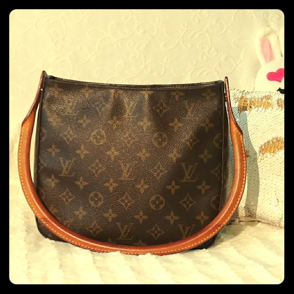 Louis Vuitton Handbags - Pre love 🌈Authentic Louis vuitton looping MM